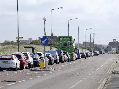 TRAFFIC Wakefield road closed at night due to roadworks